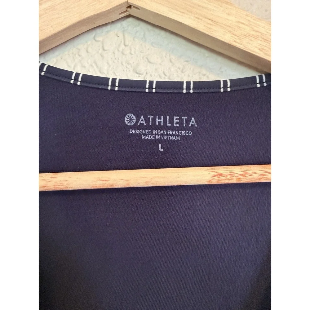 Athleta adorable one